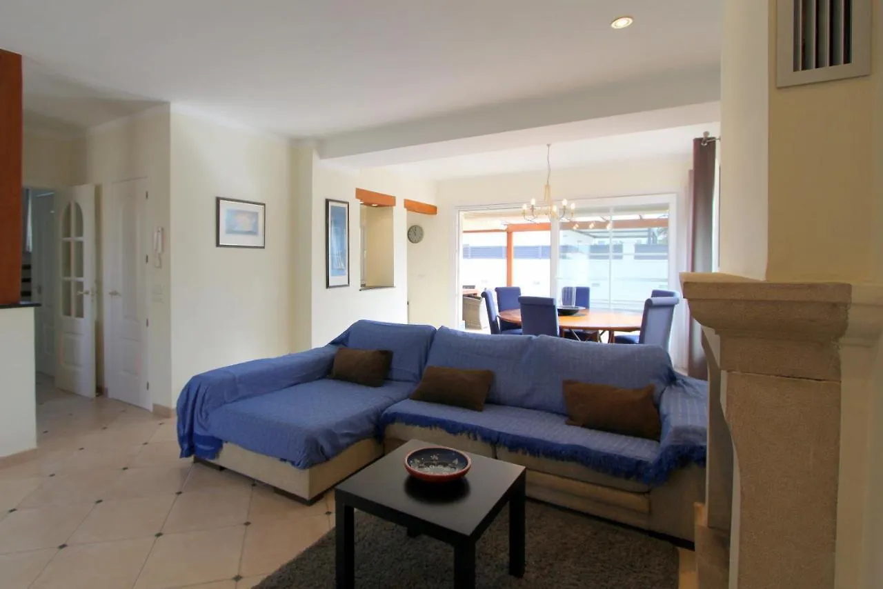 Leon Inmo Villa Loro - 14157 Empuriabrava Ισπανία